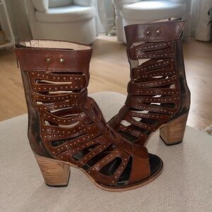 FREEBIRD lotus open toe boots